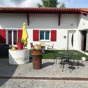  Hébergement de vacances Gure Lana